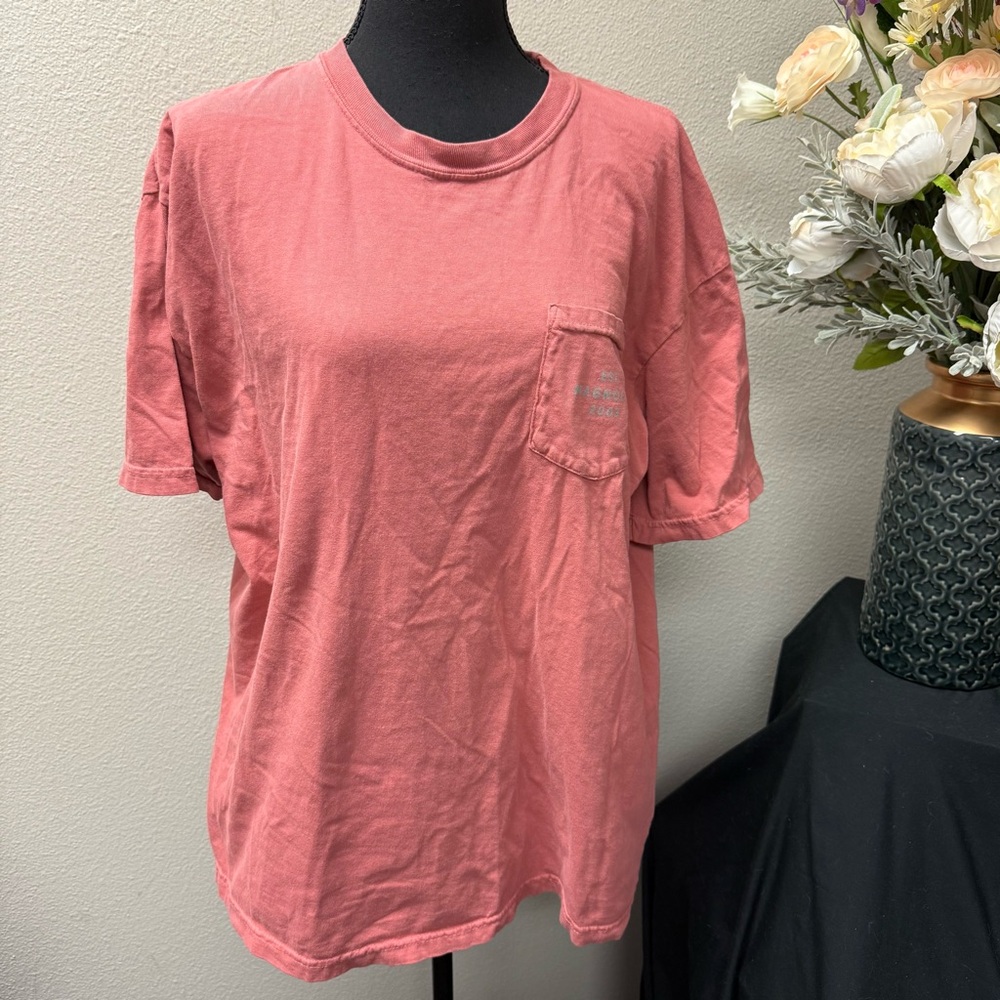 Magnolia Silos Waco TX Graphic Pocket Tee Coral Pink Cotton XL Unisex